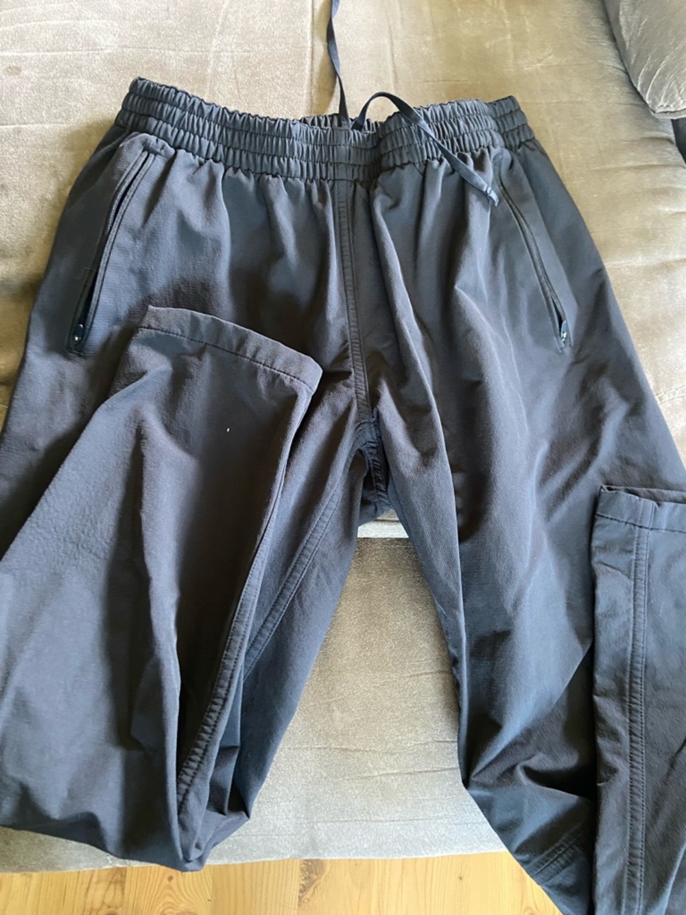 Outdoor voices hiking pants size small